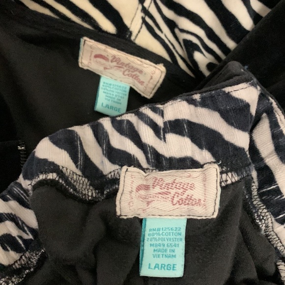 Vintage Cottage Velvet jumpsuit size: L - Picture 2 of 3